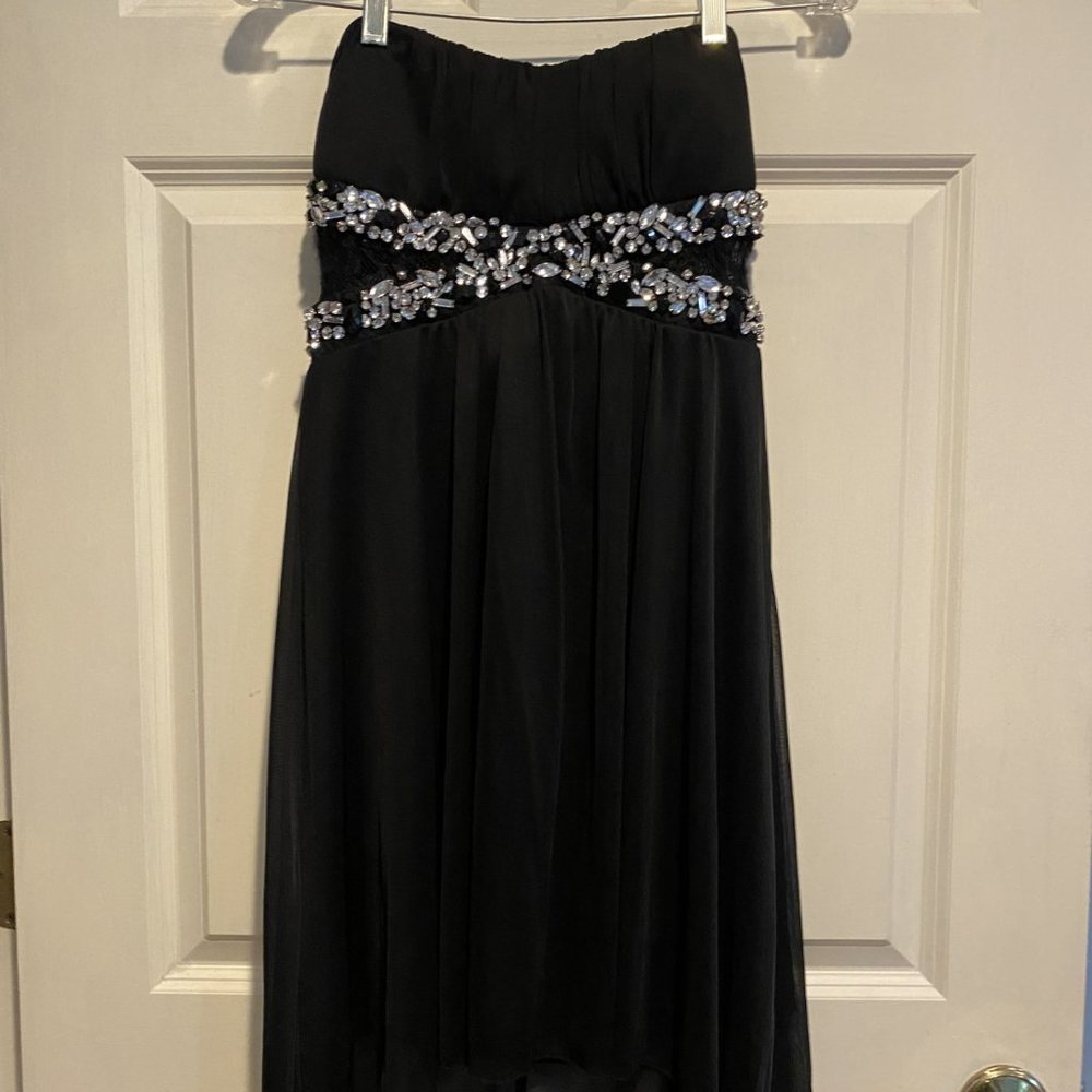 RUBY ROX BLACK STRAPLESS PARTY DRESS SZ M - JEWELED BODICE*